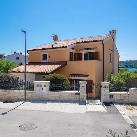 Holiday home Suprema Pula