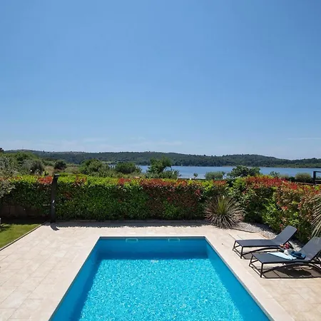 Suprema Holiday home
