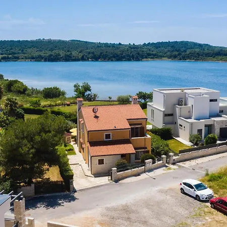 Holiday home Suprema Pula